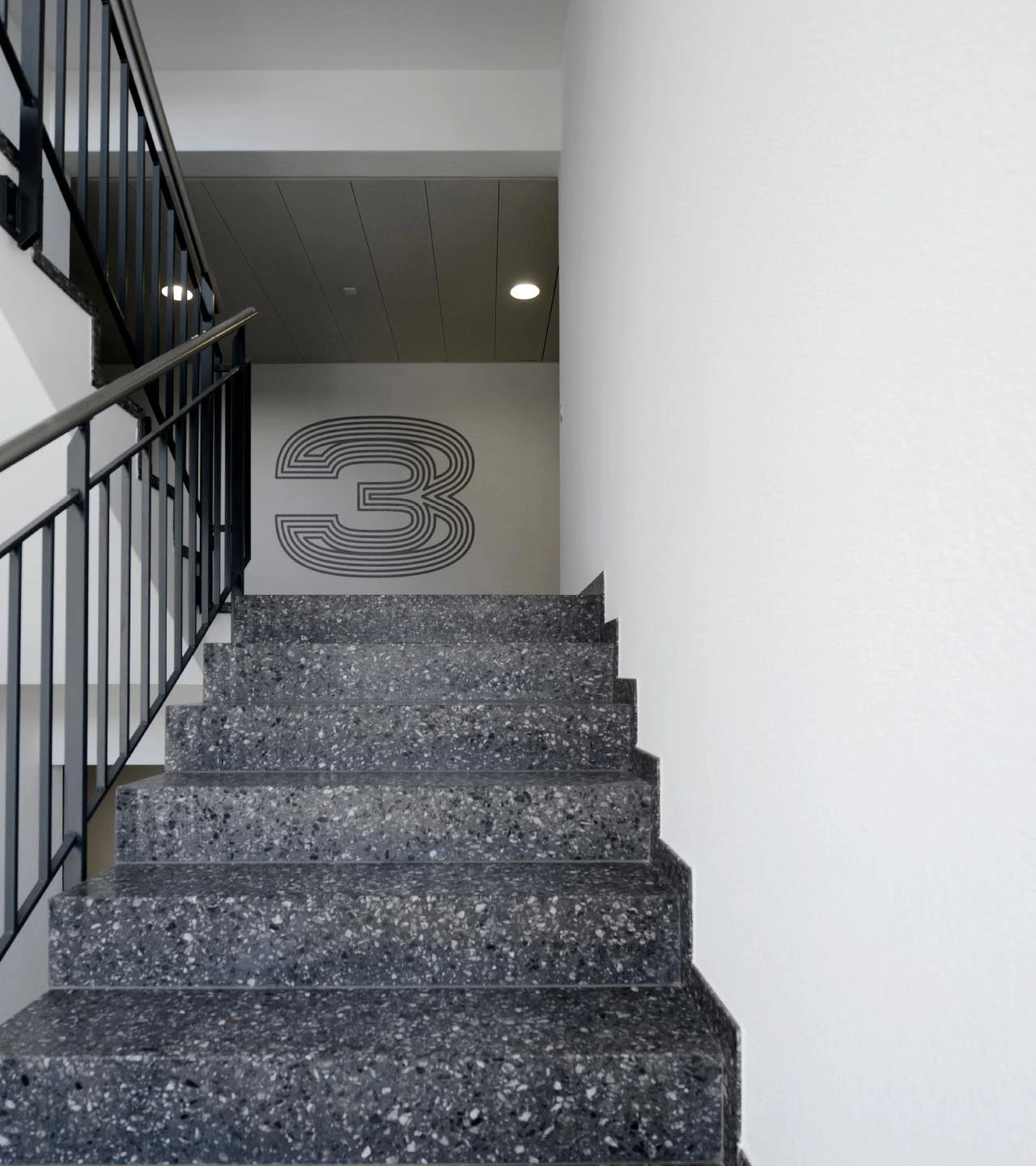 Thurgauerstrasse 105