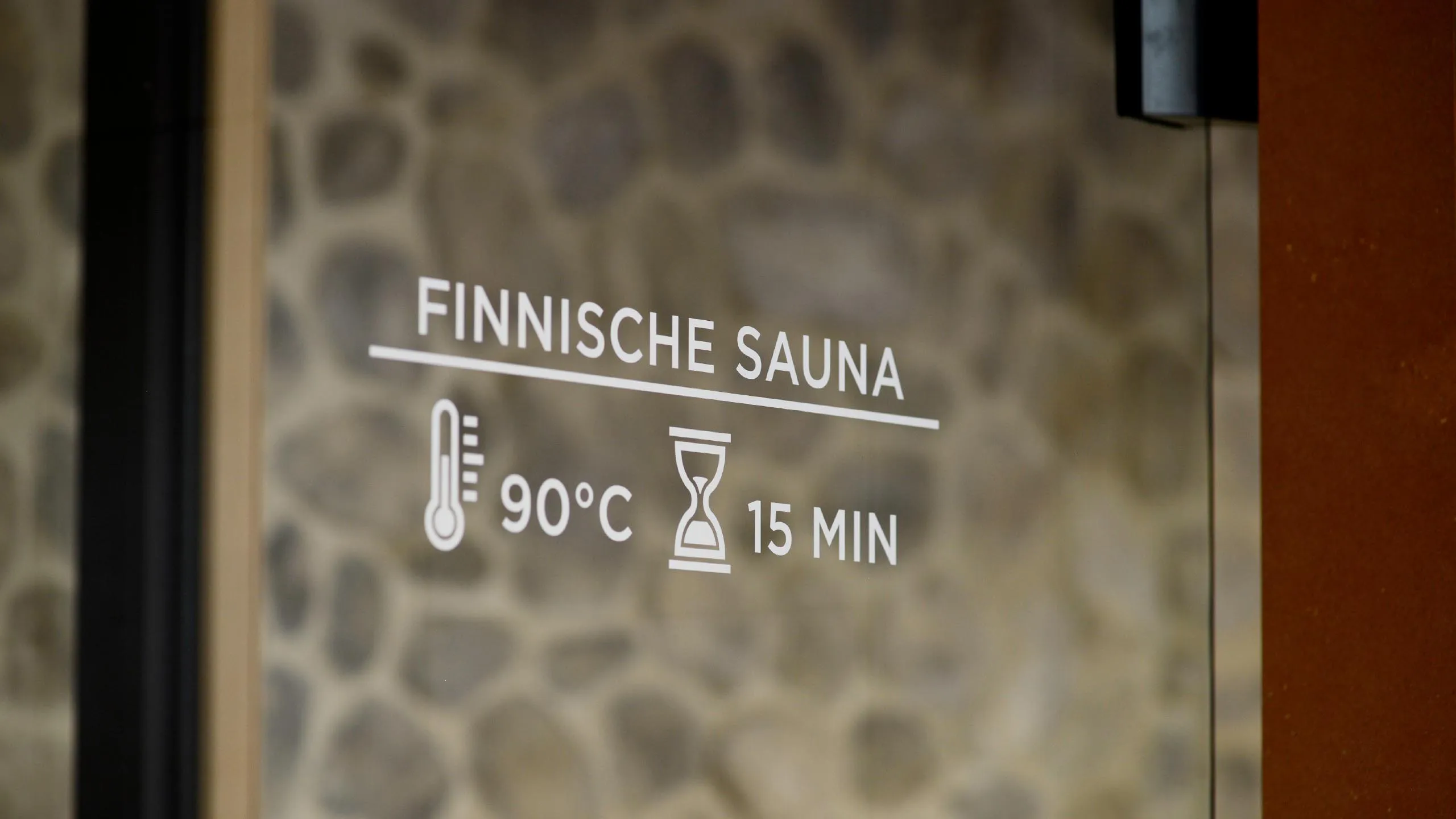 Therme_Baden_P_20_desktop_20220510_g_msr